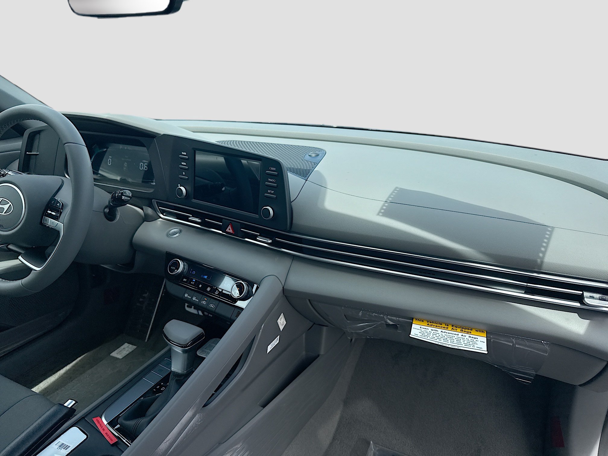 New 2026 Hyundai Elantra Sport FWD image 21