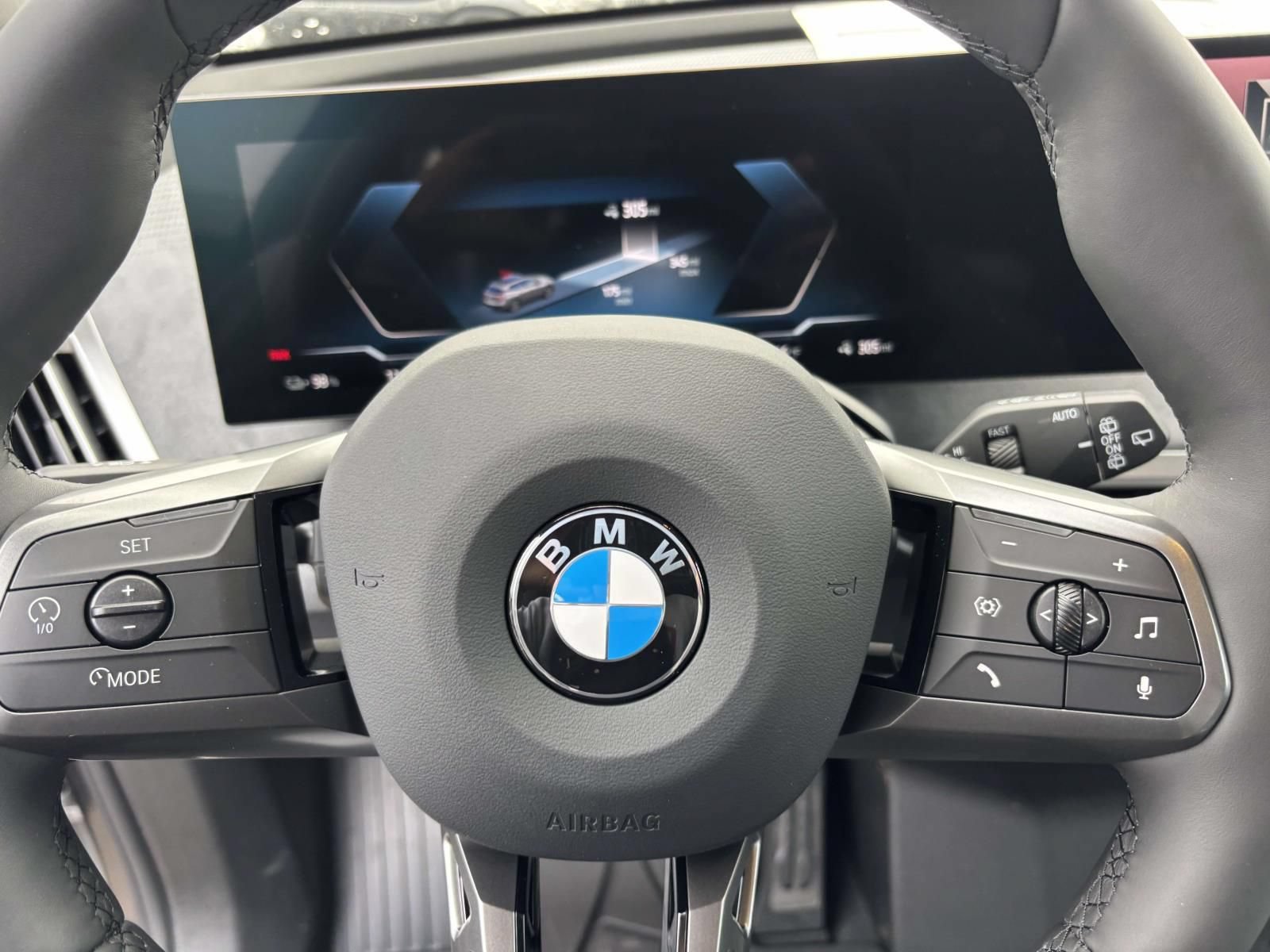 Used 2026 BMW iX xDrive45 w/ M Sport Package AWD/4WD image 17