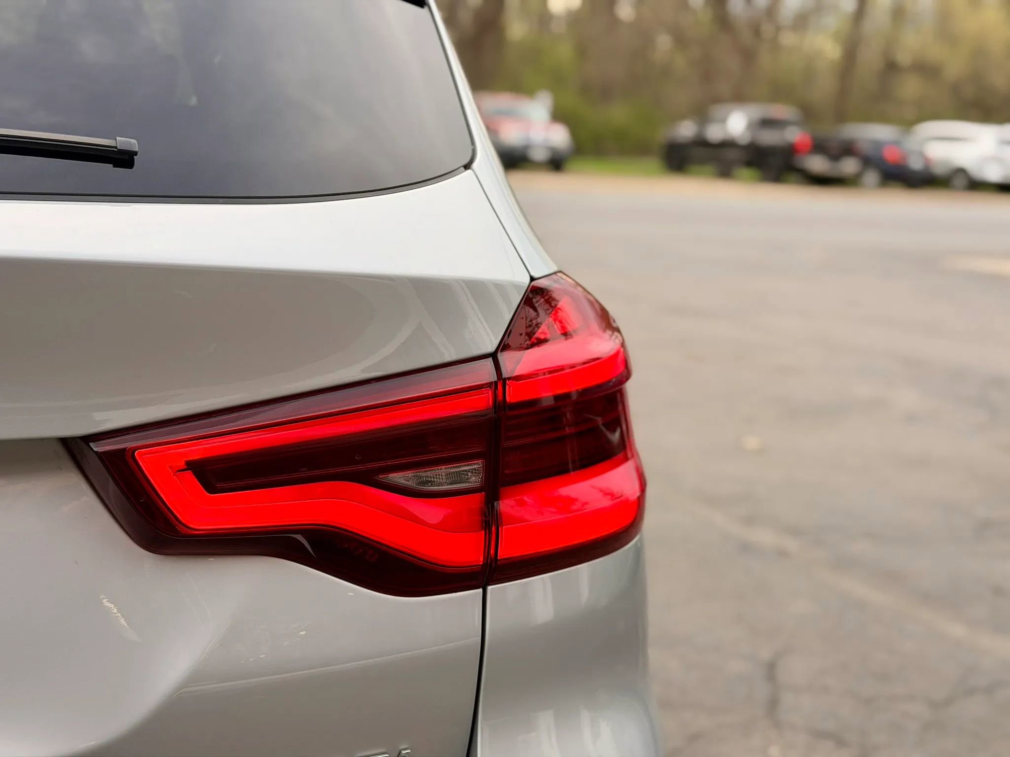 Used 2019 BMW X3 xDrive30i w/ Executive Package AWD/4WD image 13