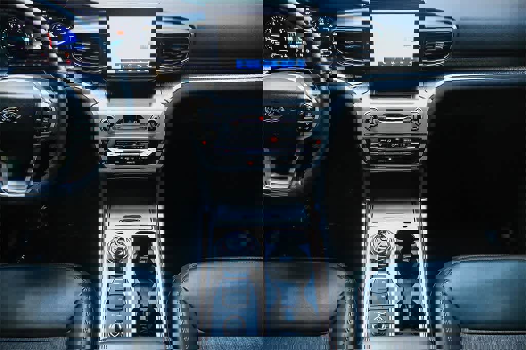 Used 2023 Ford Explorer Timberline w/ Timberline Technology Package image 13