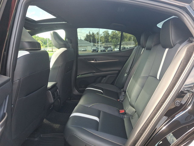 Used 2026 Toyota Camry SE w/ Multimedia Upgrade Package FWD image 21