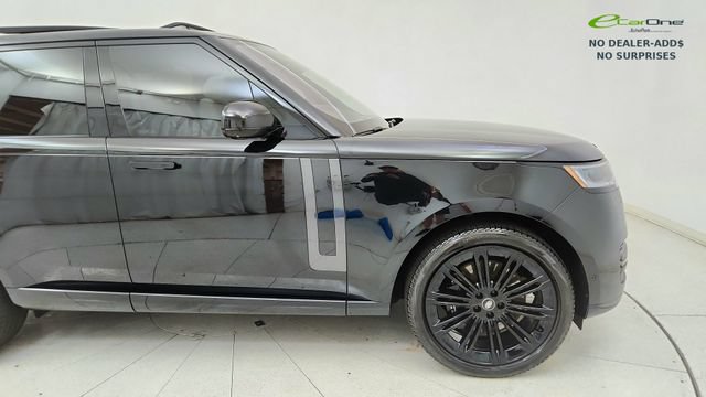 Used 2023 Land Rover Range Rover SE AWD/4WD image 7