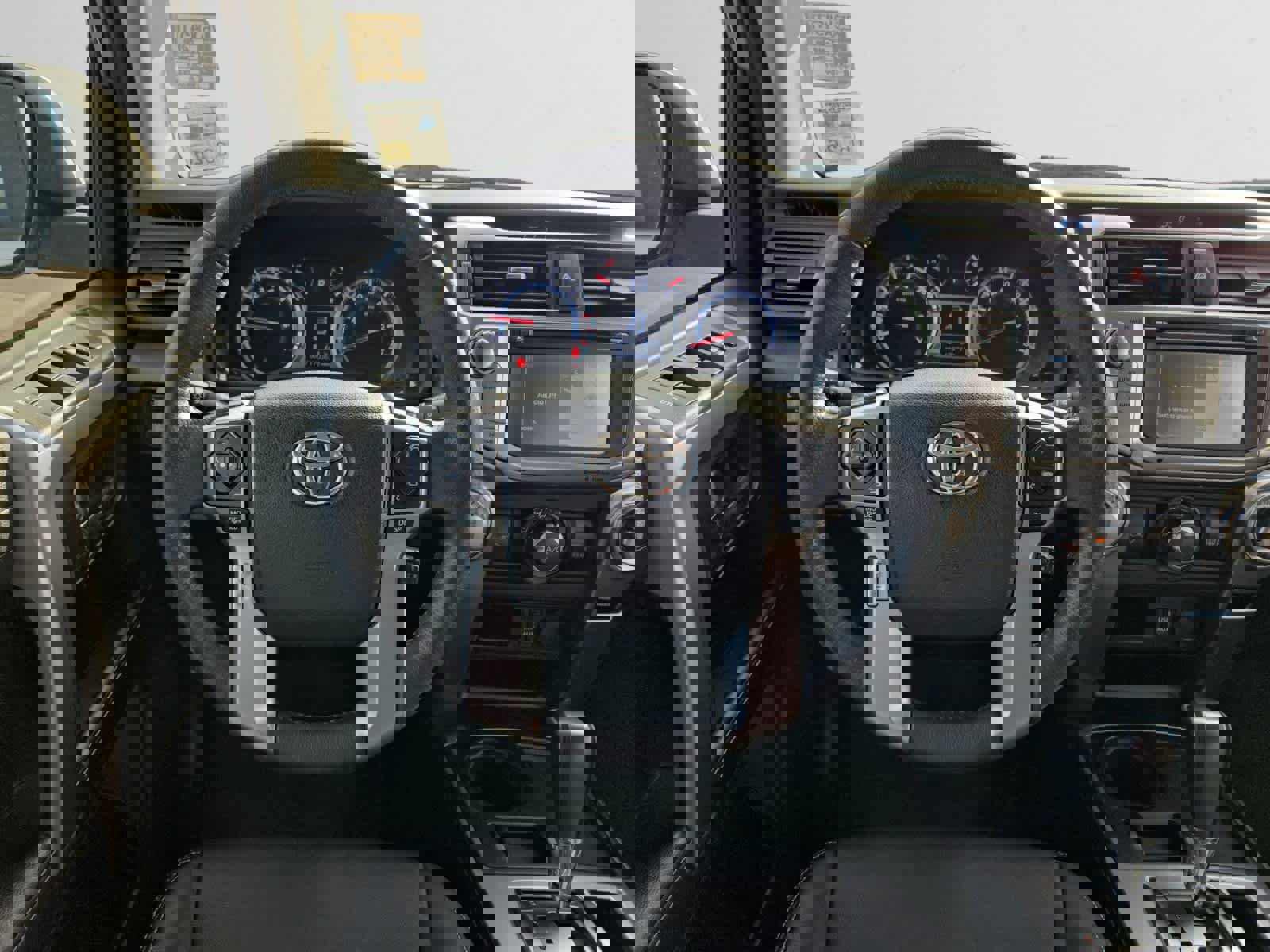 Used 2018 Toyota 4Runner SR5 image 12