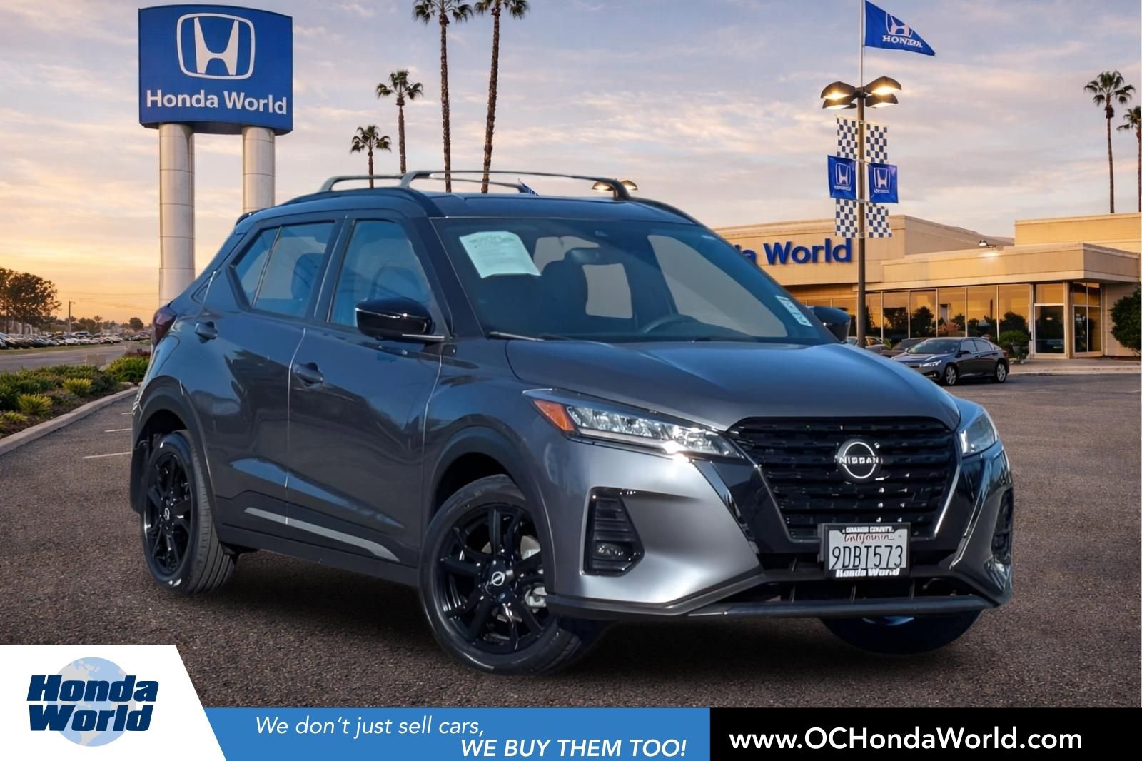 Used 2023 Nissan Kicks SR w/ Interior Electronics Package image 1