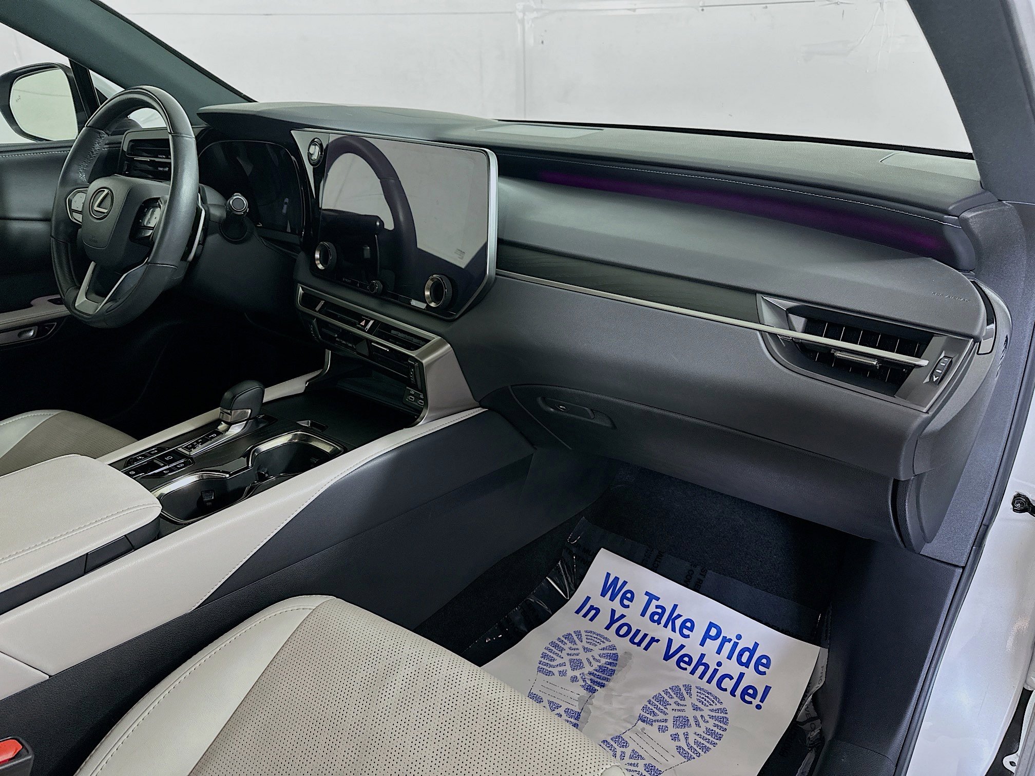 Used 2023 Lexus RX 350 Premium Plus w/ Cold Area Package image 29