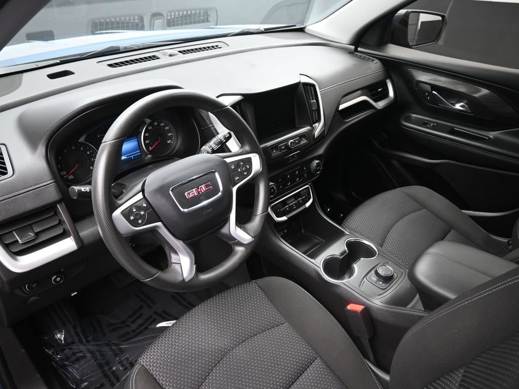 Used 2024 GMC Terrain SLE AWD/4WD image 22
