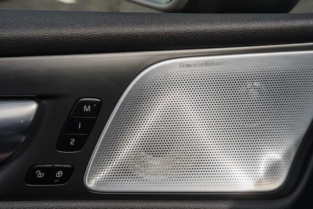 Certified 2023 Volvo S60 T8 Ultimate image 34