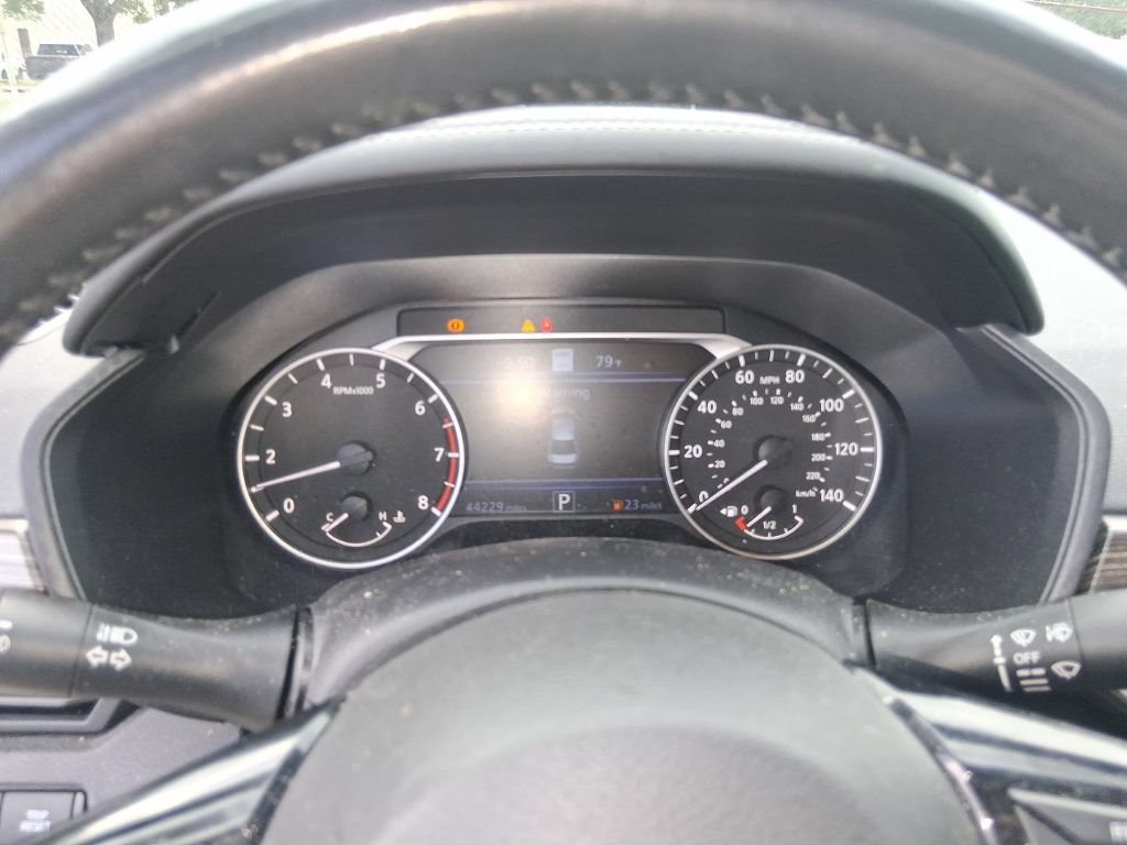 Used 2019 Nissan Altima 2.5 Platinum AWD/4WD image 11