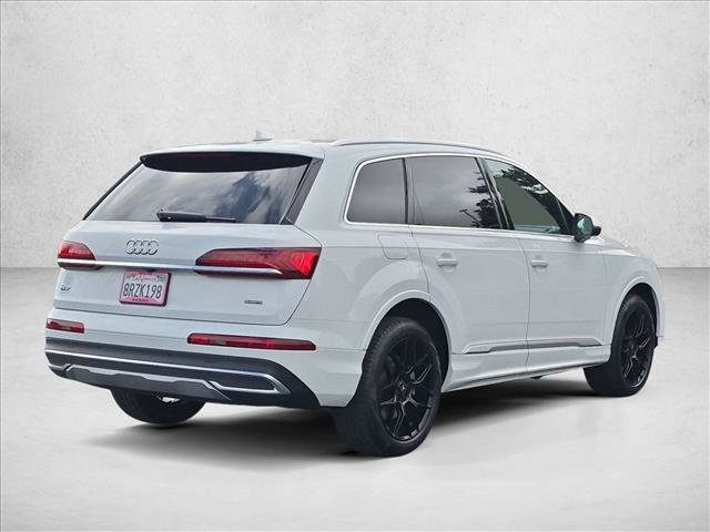 Used 2020 Audi Q7 2.0T Premium AWD/4WD image 5