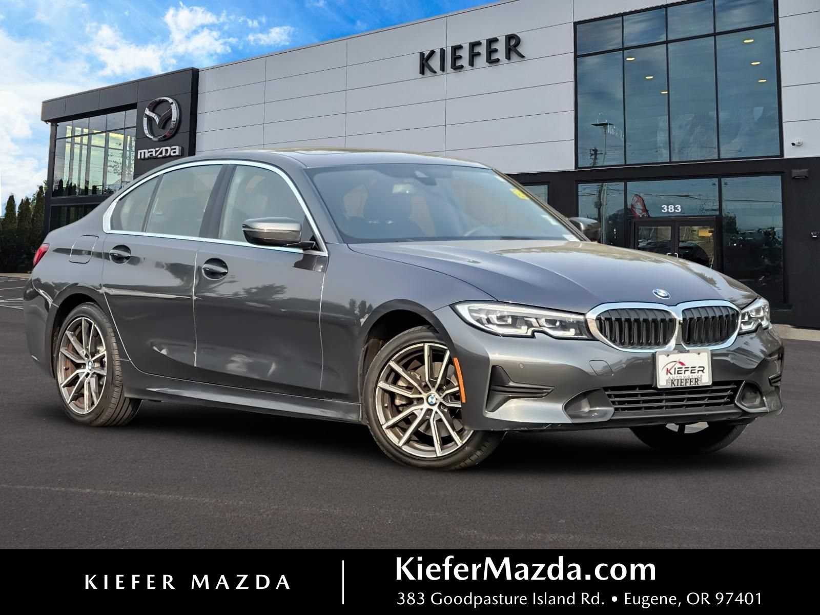 Used 2021 BMW 330i xDrive Sedan w/ Premium Package AWD/4WD image 1