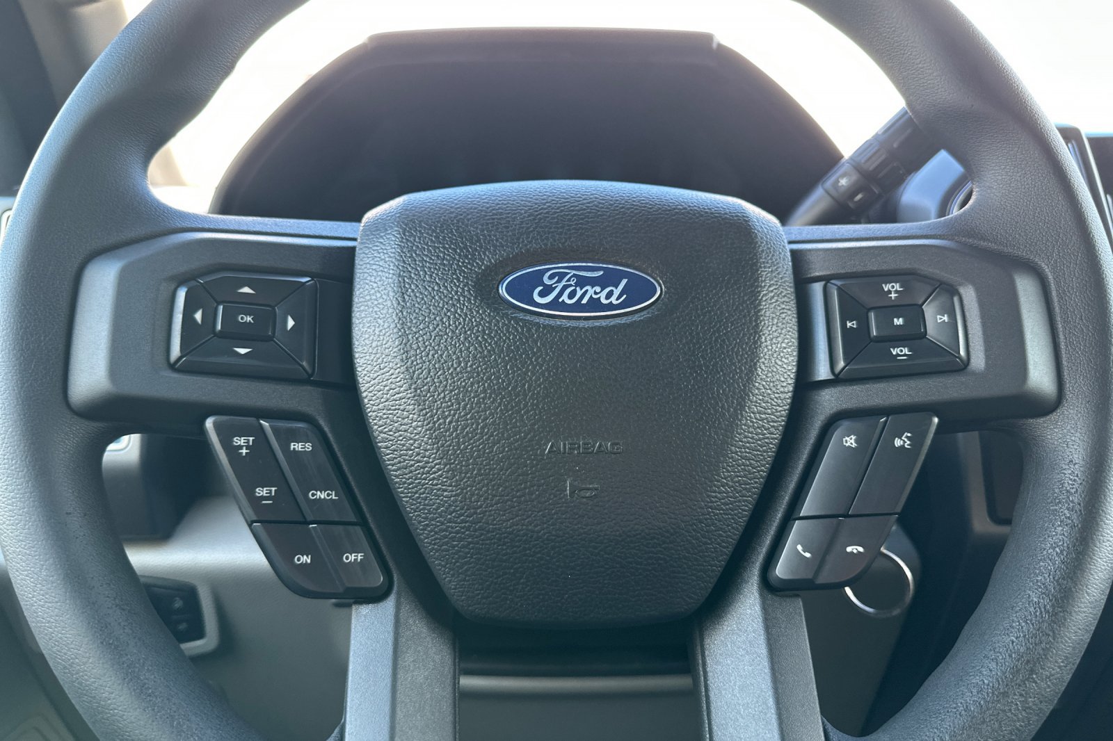 Used 2020 Ford F150 XLT AWD/4WD image 32