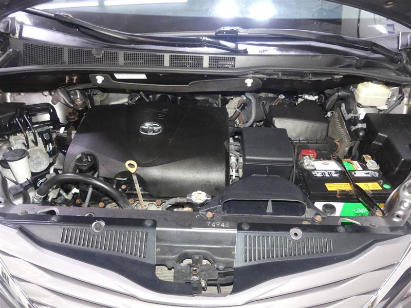 Used 2017 Toyota Sienna XLE Premium AWD/4WD image 12