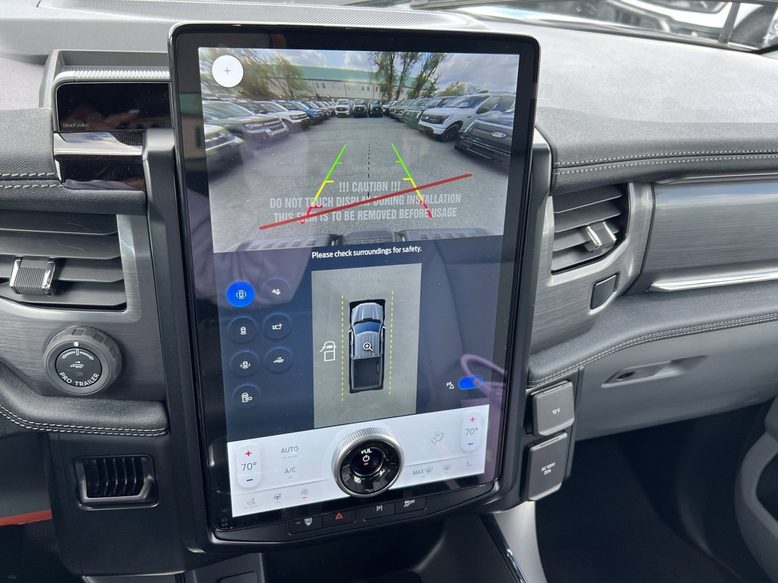 New 2025 Ford F150 Lightning Flash image 19