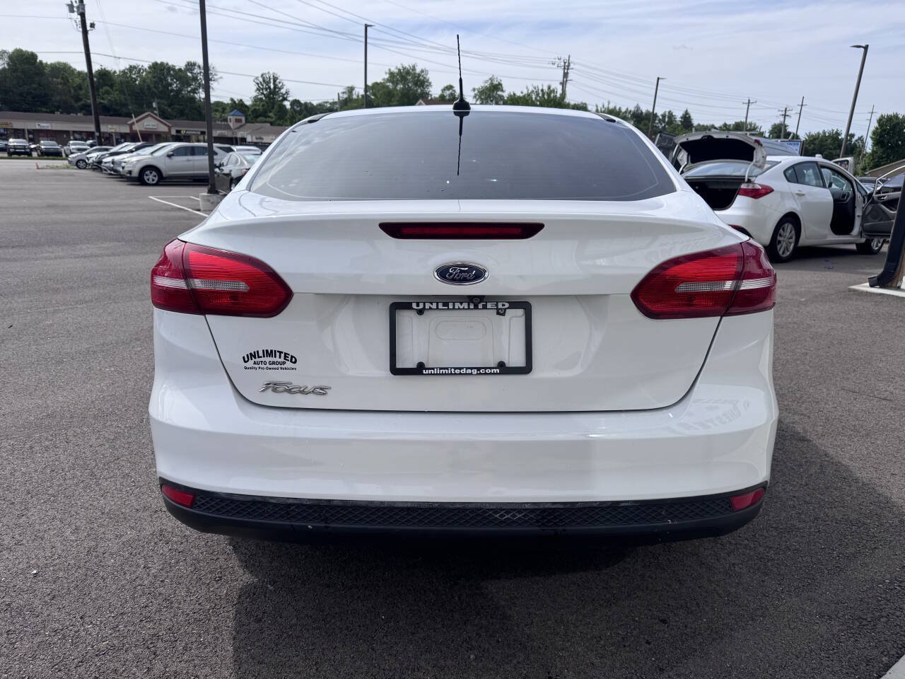 Used 2018 Ford Focus S FWD image 8