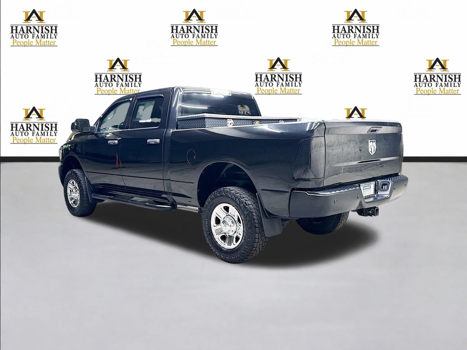 Used 2017 RAM 2500 Tradesman w/ Chrome Appearance Group AWD/4WD image 9