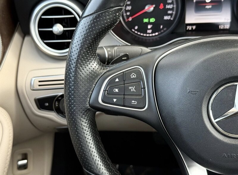 Used 2016 Mercedes-Benz C 300 4MATIC Sedan image 38