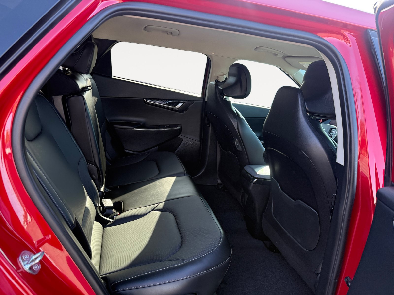 Used 2023 Kia EV6 Wind w/ Wind Technology Package RWD image 18