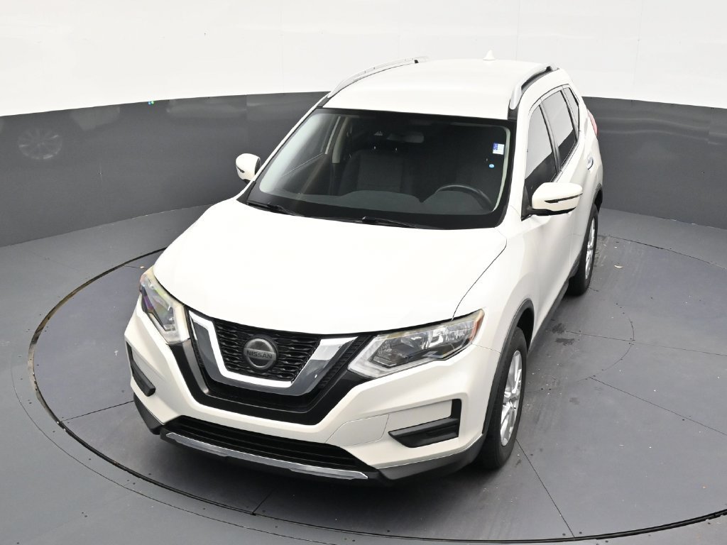 Used 2020 Nissan Rogue SV FWD image 17