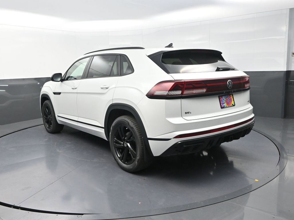 New 2026 Volkswagen Atlas Cross Sport SEL R-Line image 8