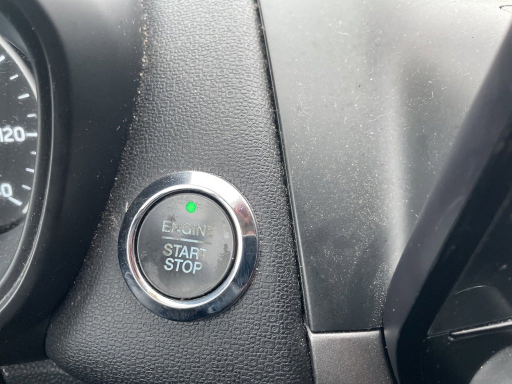 Used 2021 Ford EcoSport SE image 18