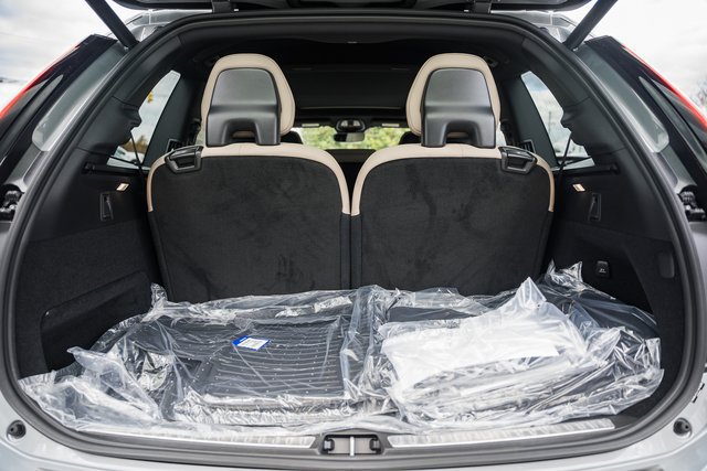 Used 2026 Volvo XC90 B6 Plus w/ Protection Package Premier AWD/4WD image 9