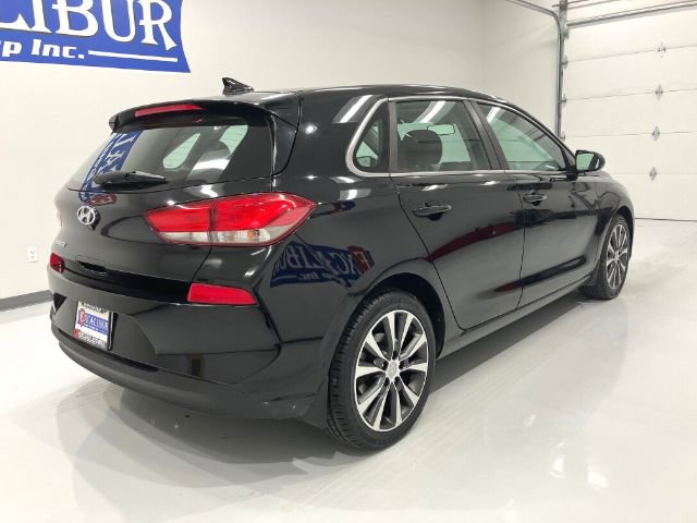 Used 2018 Hyundai Elantra GT FWD image 16