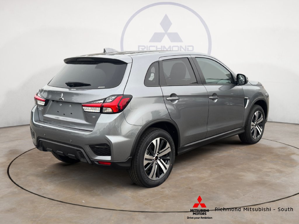 New 2026 Mitsubishi Outlander Sport SE AWD/4WD image 3