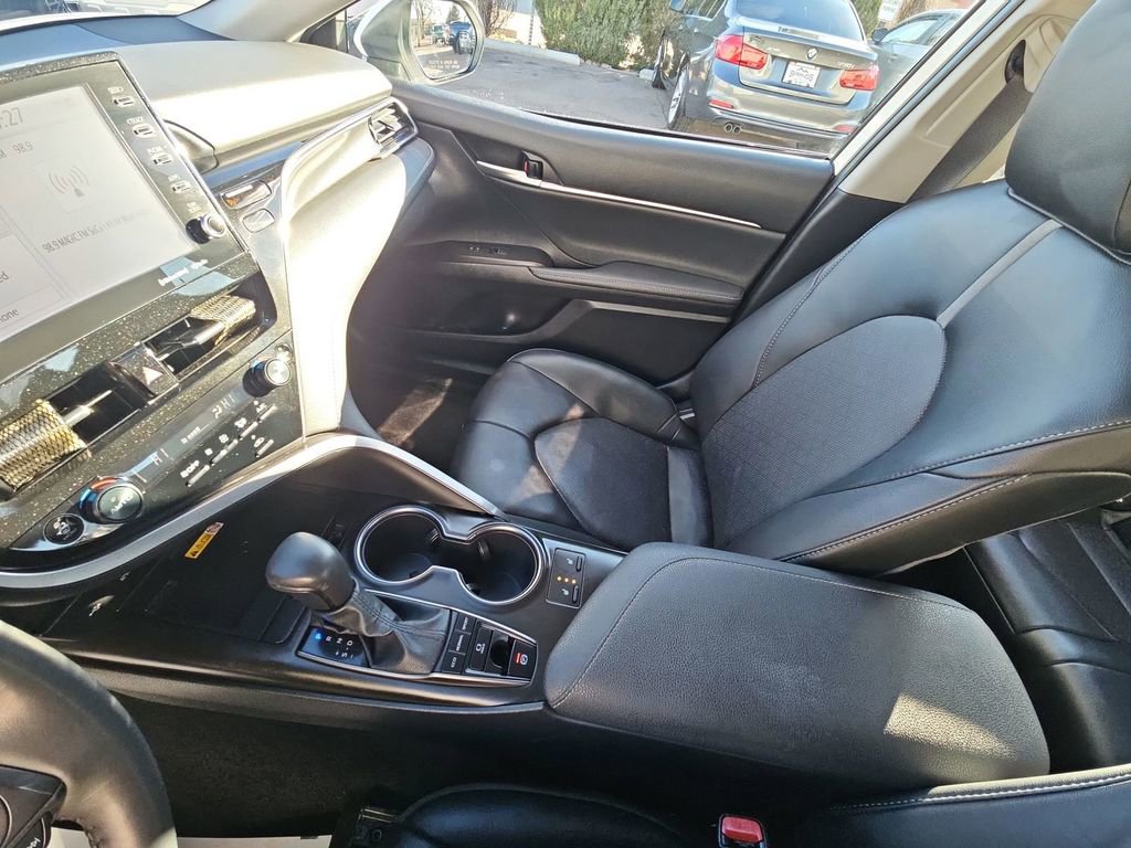 Used 2024 Toyota Camry XSE image 17