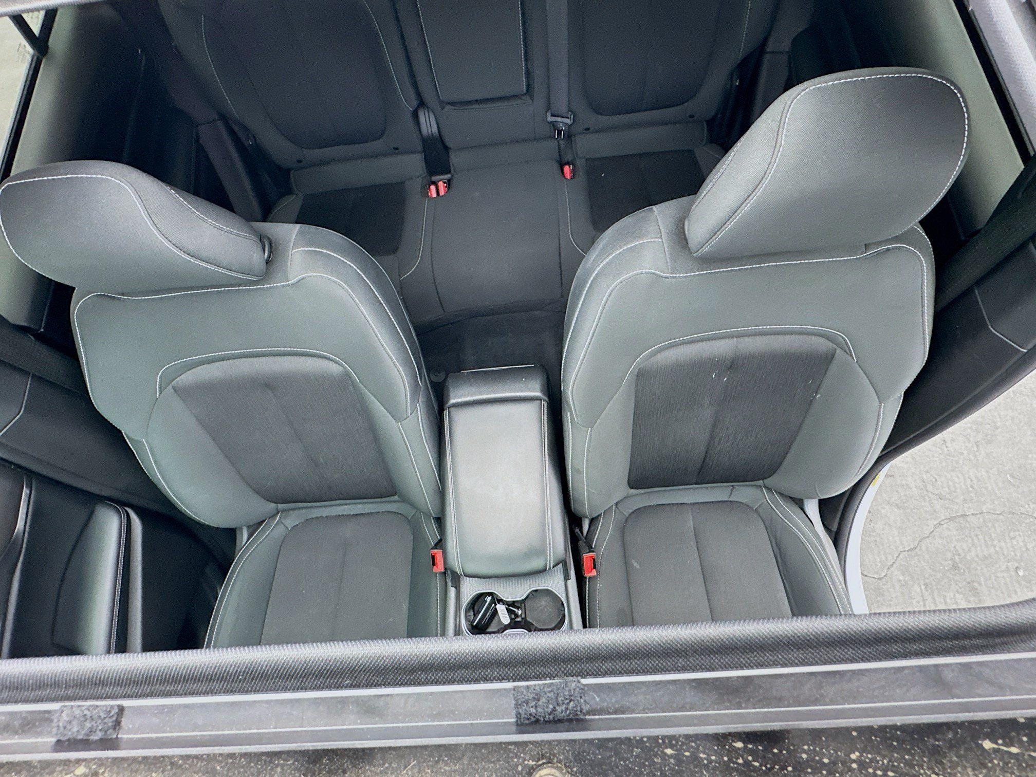 Used 2024 Jeep Grand Cherokee Laredo X RWD image 14