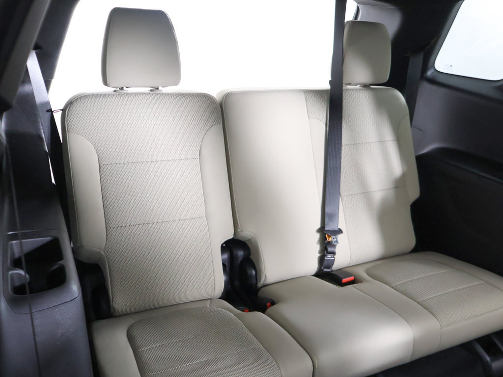 Used 2022 Chevrolet Traverse LS AWD/4WD image 35