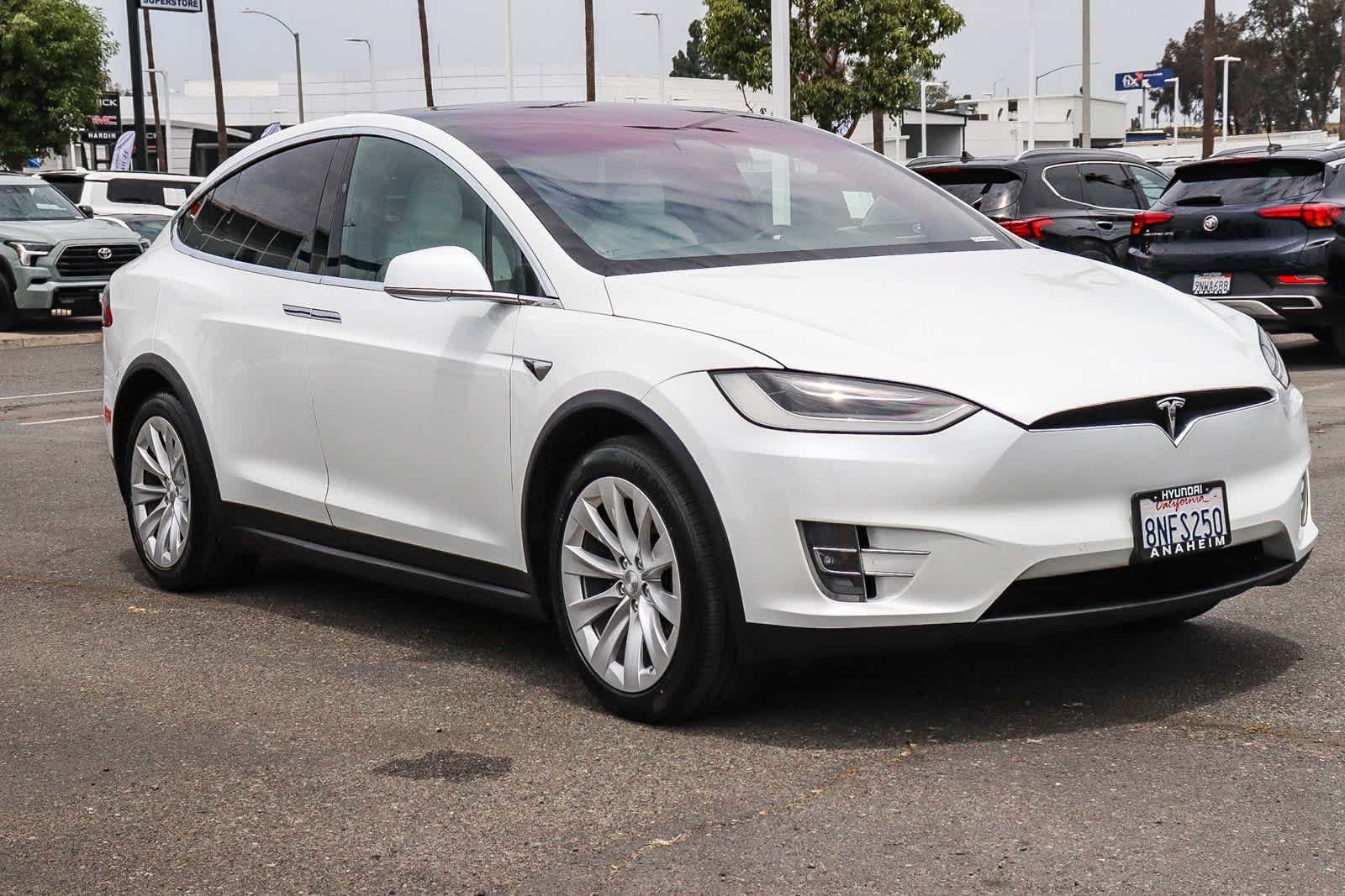 Used 2020 Tesla Model X Long Range AWD/4WD image 3