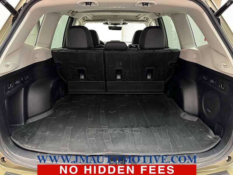 Used 2022 Subaru Forester Touring image 17
