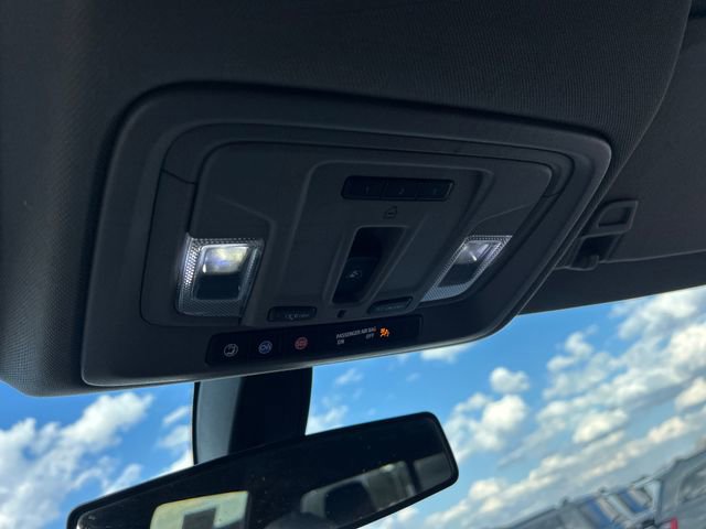 Used 2019 Chevrolet Silverado 1500 LT image 25