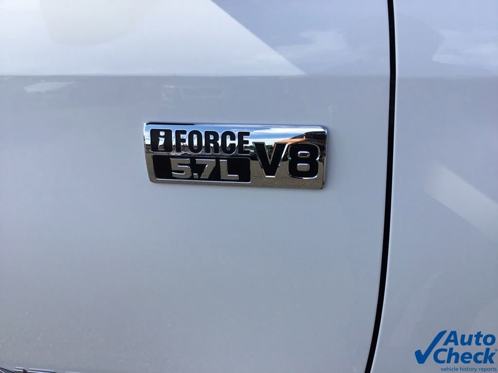 Used 2016 Toyota Tundra SR5 w/ TRD Off Road Package AWD/4WD image 26