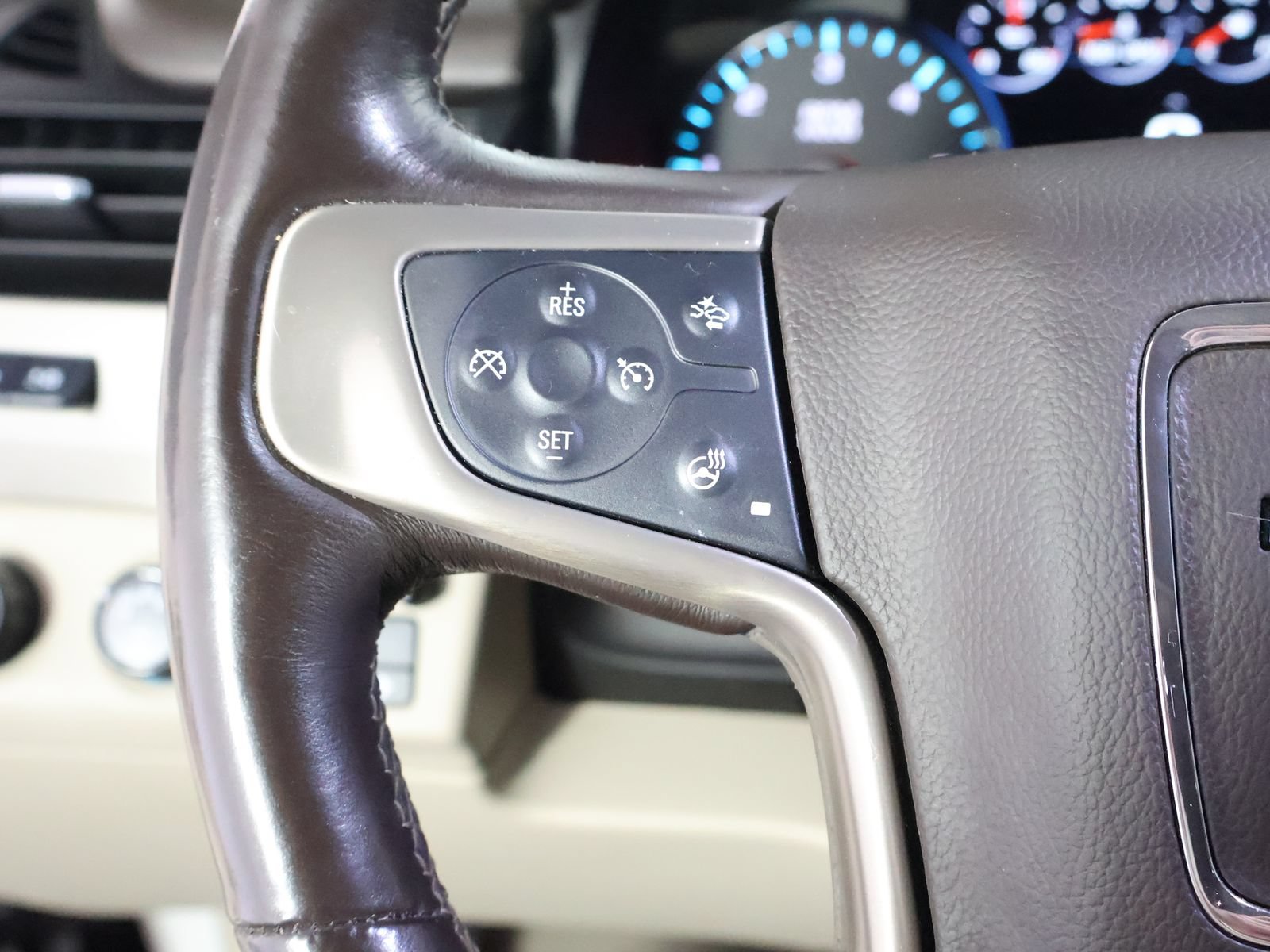 Used 2019 GMC Yukon Denali AWD/4WD image 38