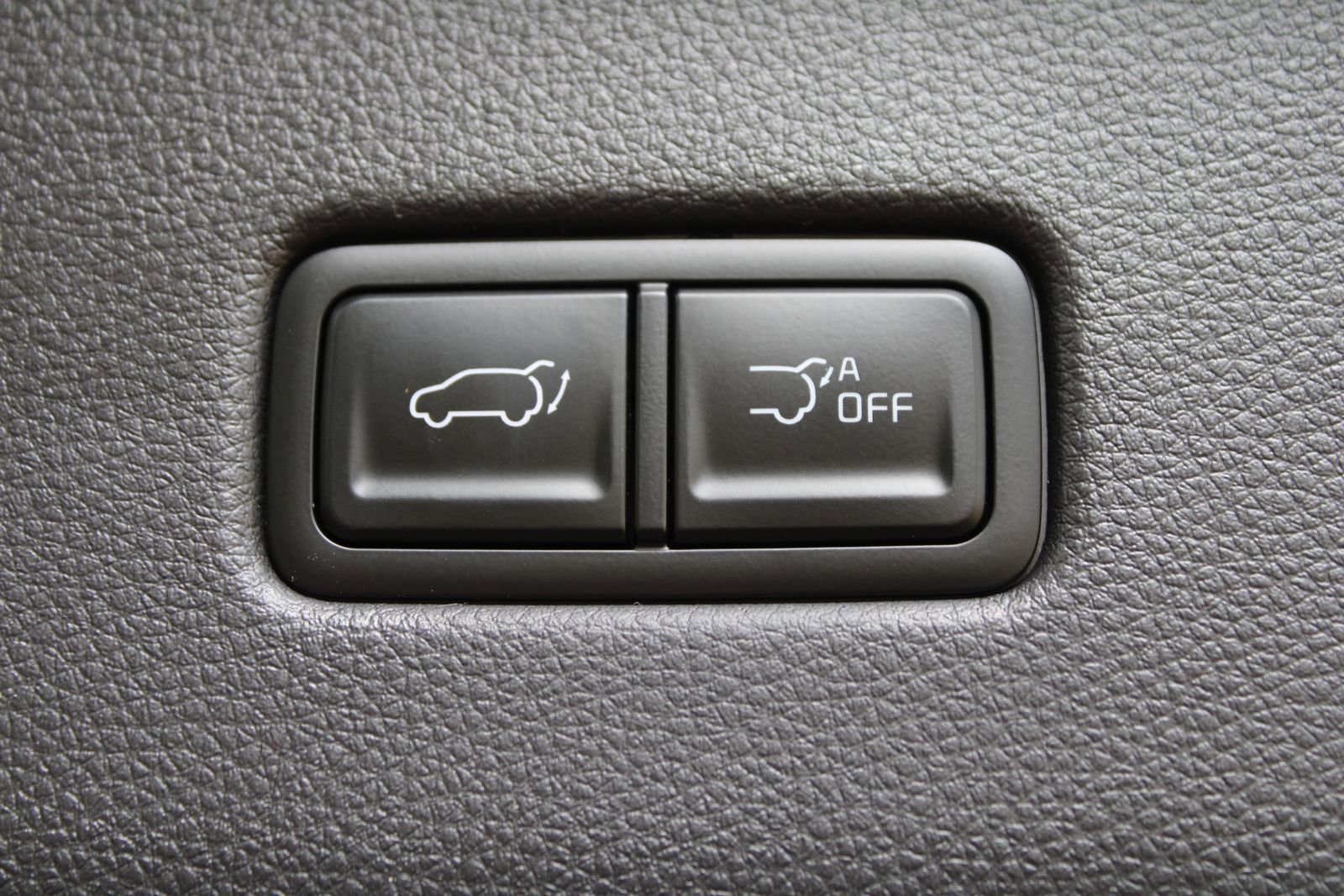 New 2026 Kia Carnival EX image 14