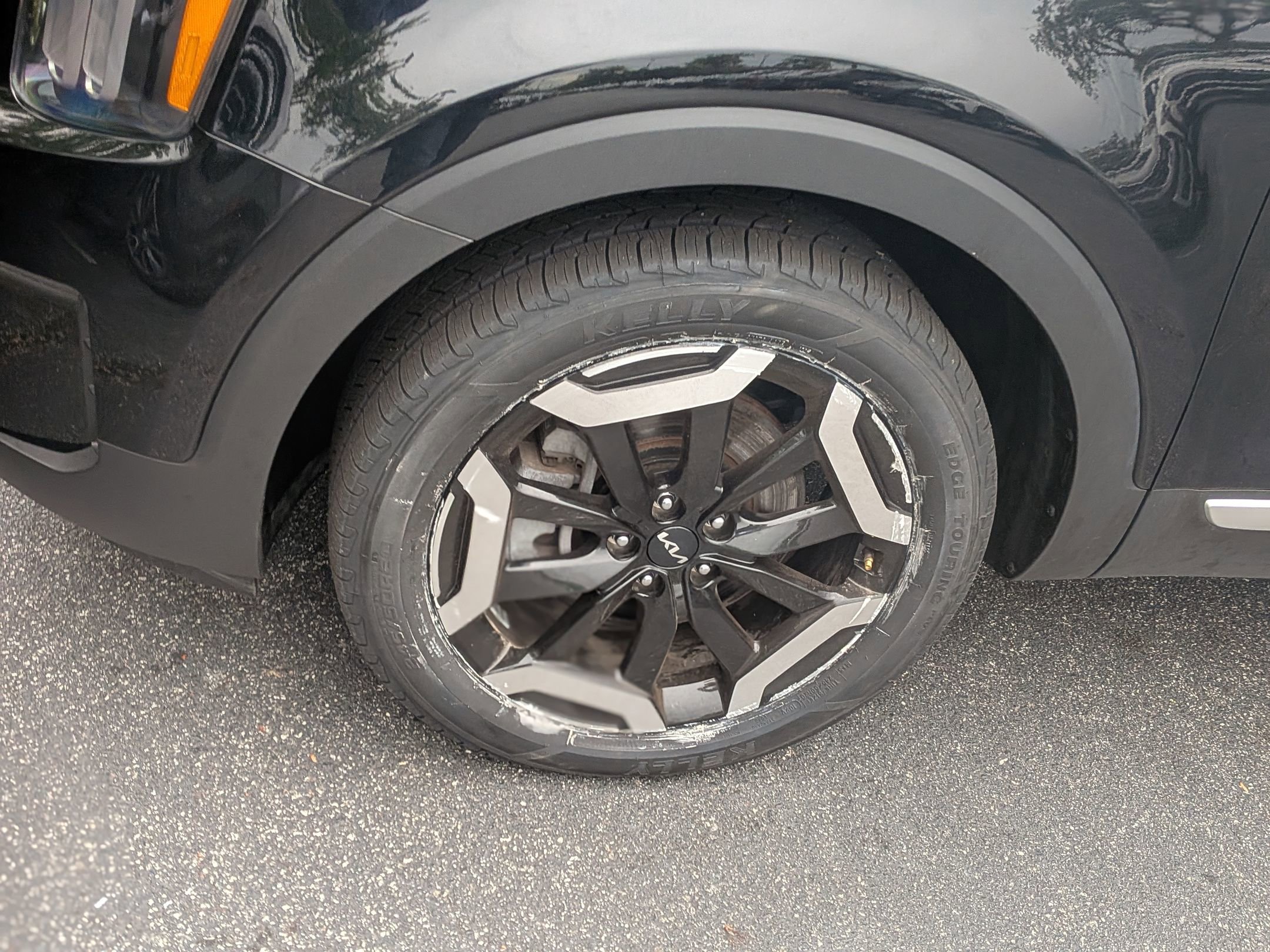 Used 2025 Kia Telluride S AWD/4WD image 12