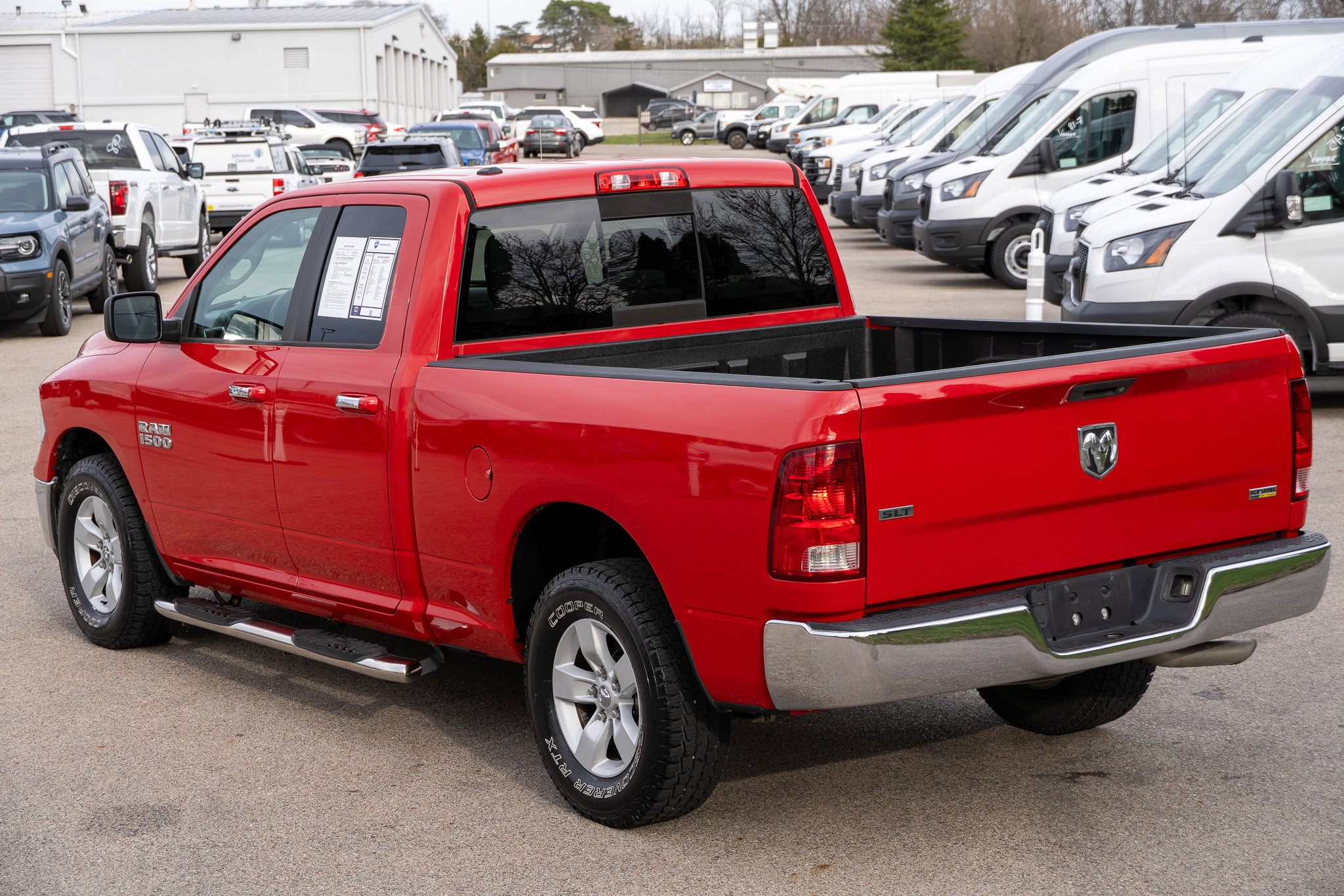 Used 2016 RAM 1500 Classic SLT image 7