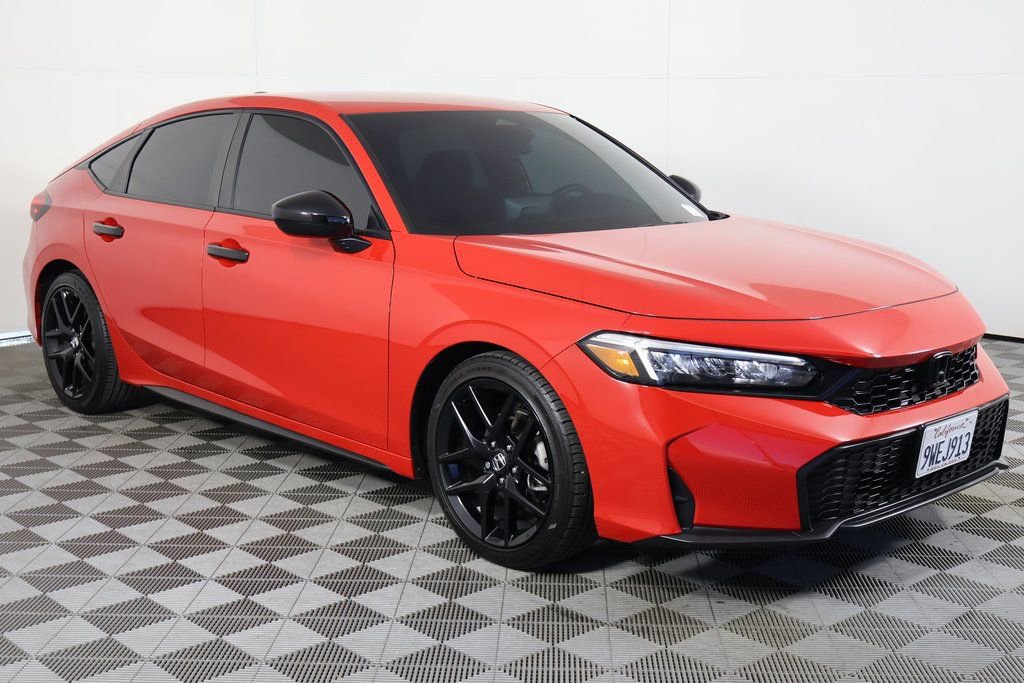Used 2025 Honda Civic Sport image 3
