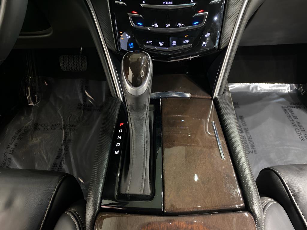 Used 2017 Cadillac XTS Luxury image 14