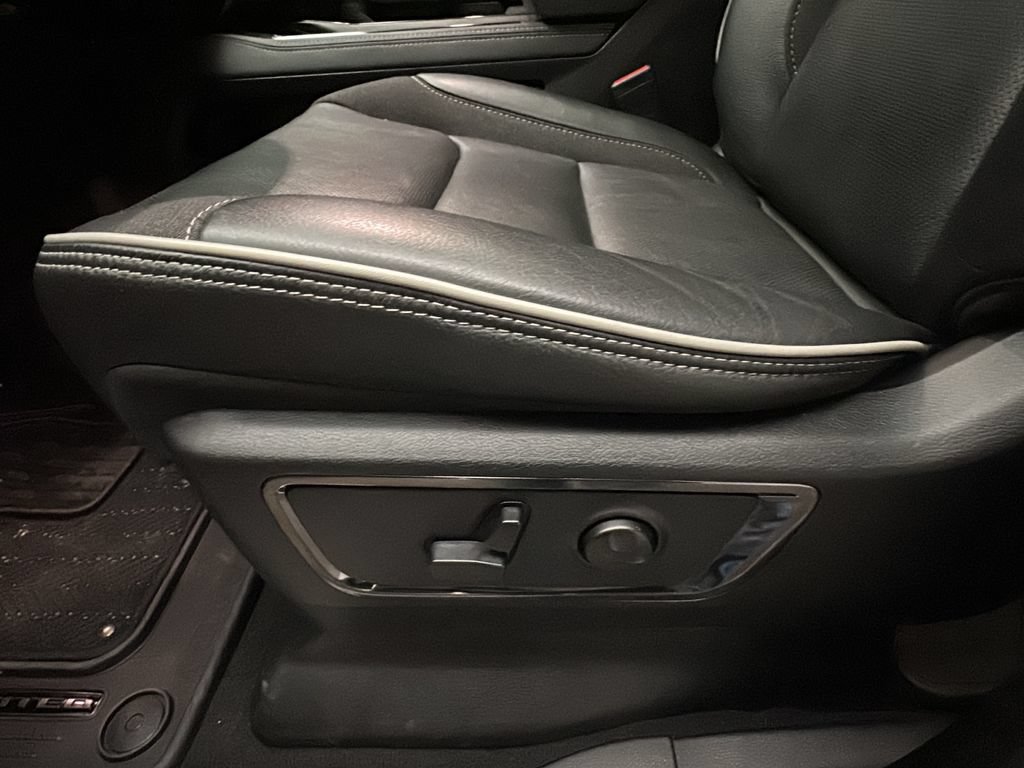 Used 2025 RAM 1500 Limited AWD/4WD image 10