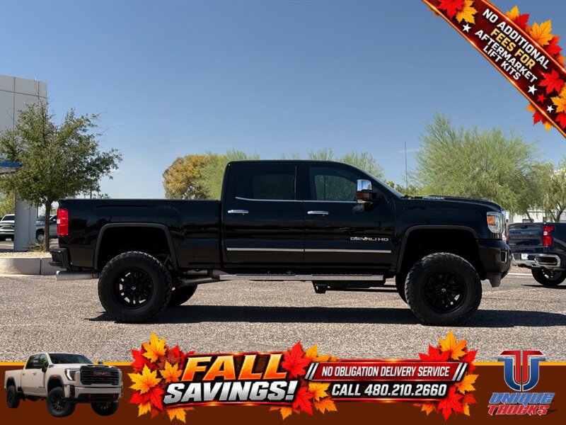 Used 2019 GMC Sierra 2500 Denali w/ Duramax Plus Package AWD/4WD image 4