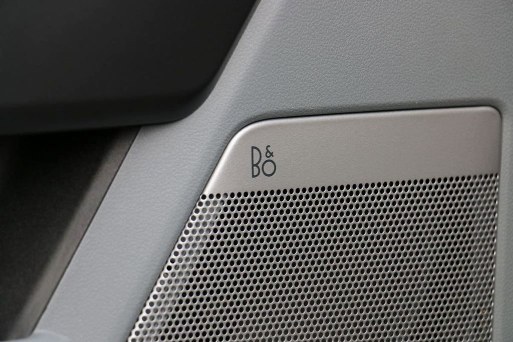 New 2026 Ford F250 XLT w/ XLT Premium Package image 21