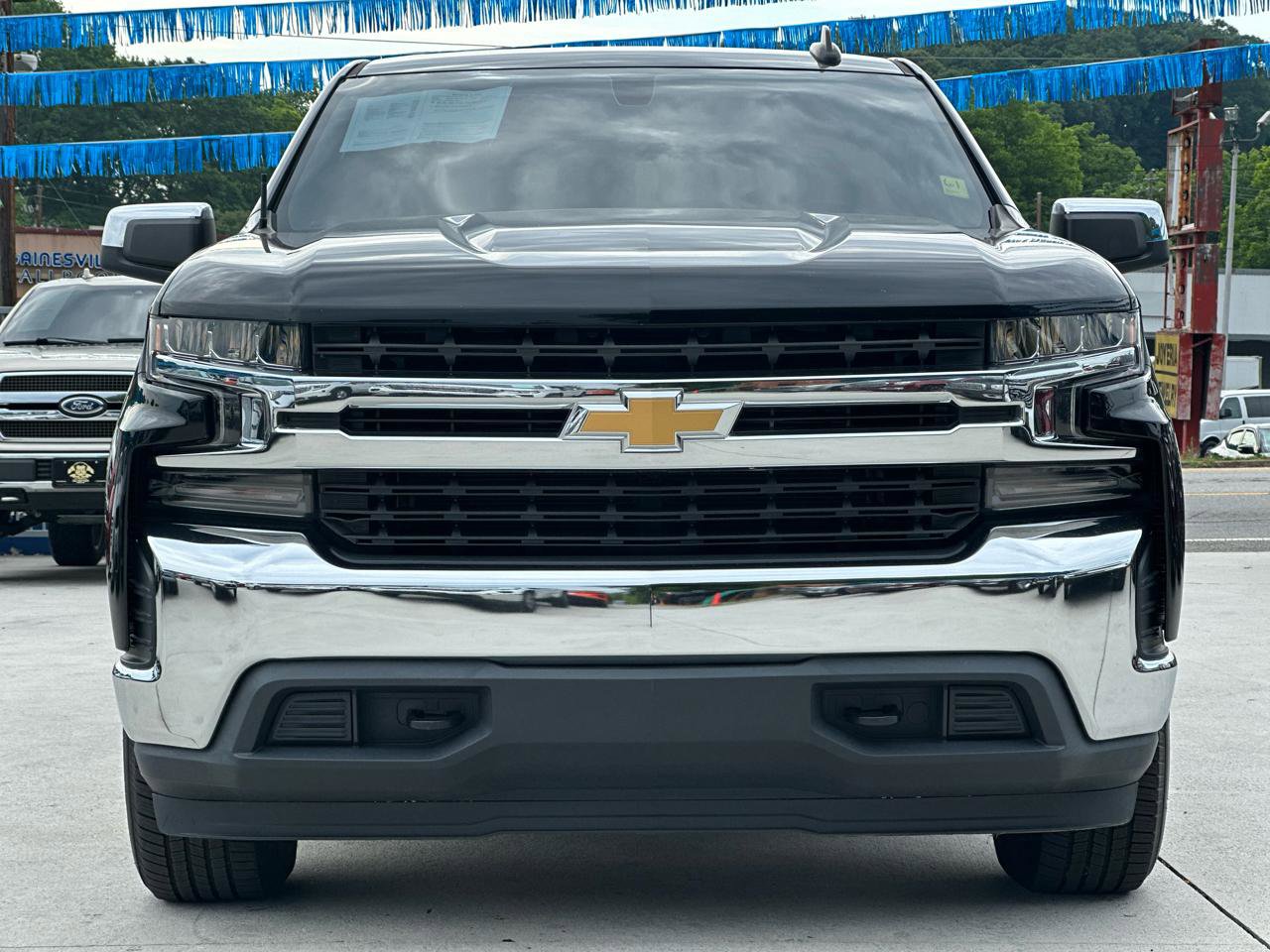 Used 2020 Chevrolet Silverado 1500 LT w/ All-Star Edition AWD/4WD image 2