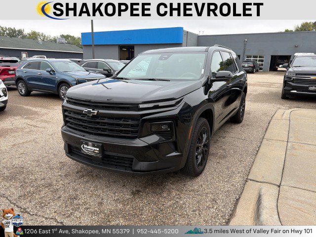 Used 2026 Chevrolet Traverse LT w/ Enhanced Driving Package AWD/4WD image 1