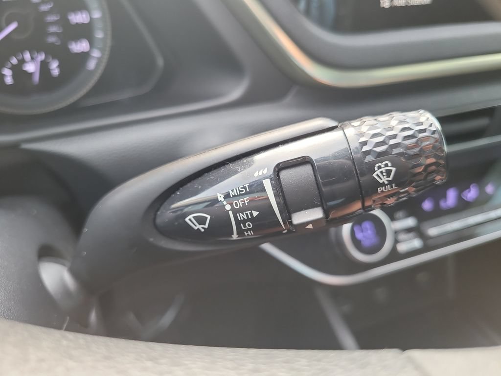 Used 2023 Hyundai Sonata SEL w/ Cargo Package FWD image 32