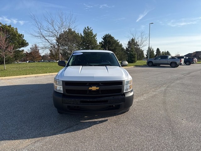 Used 2013 Chevrolet Silverado 1500 W/T image 2