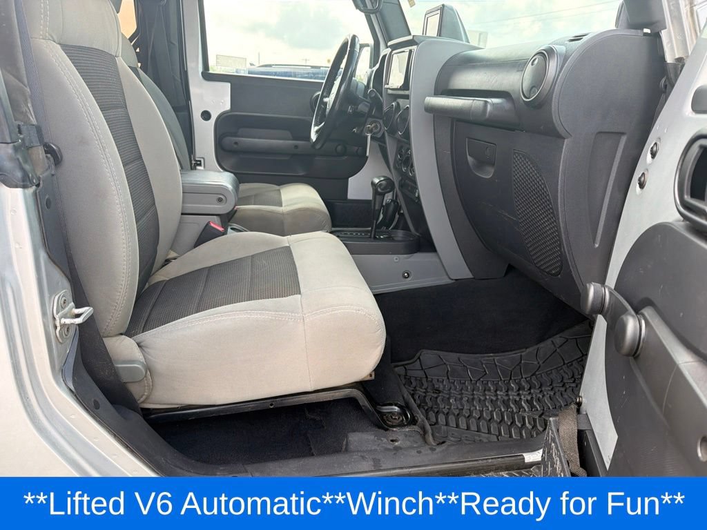 Used 2008 Jeep Wrangler X AWD/4WD image 23