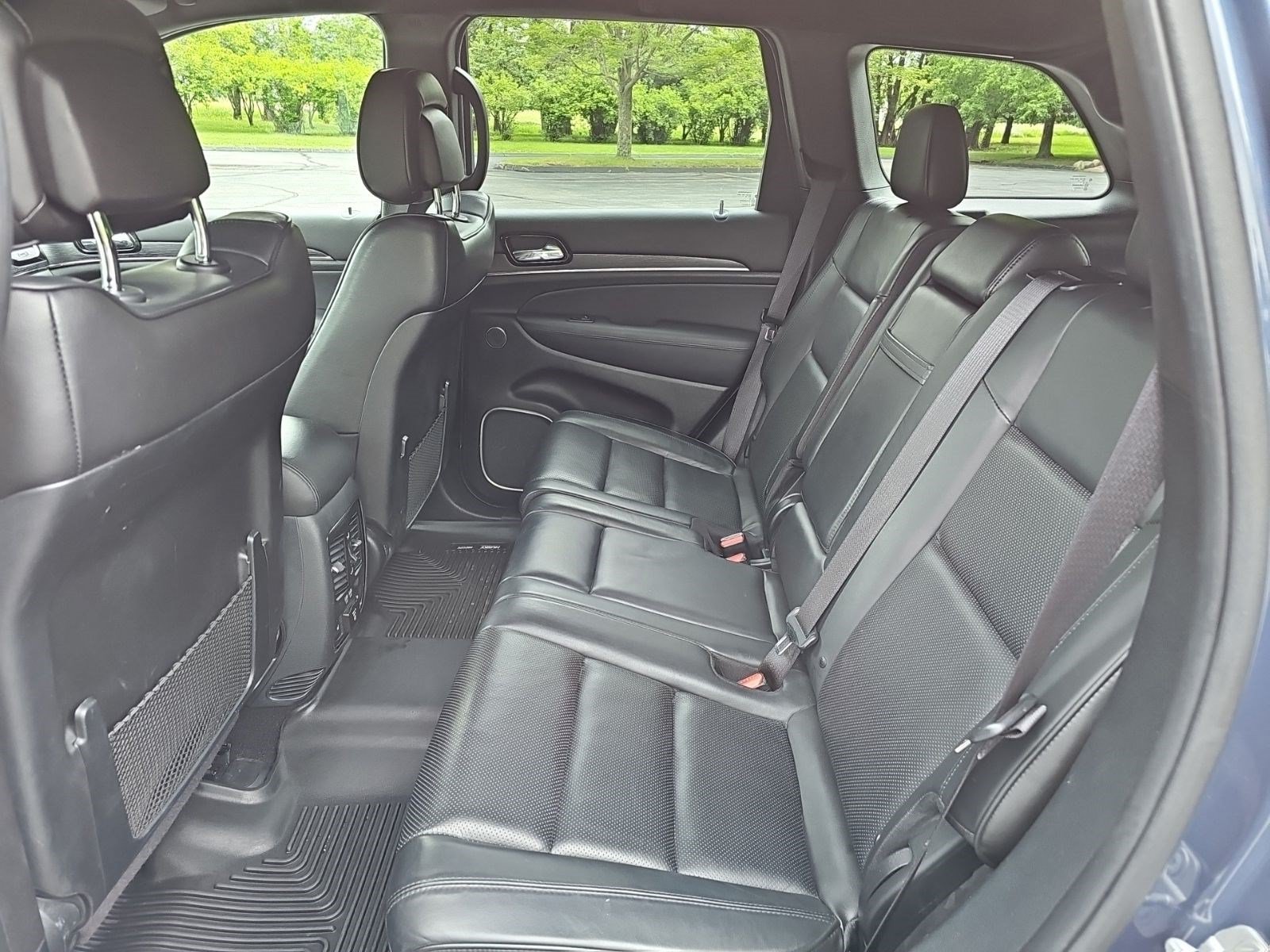 Used 2020 Jeep Grand Cherokee High Altitude AWD/4WD image 18
