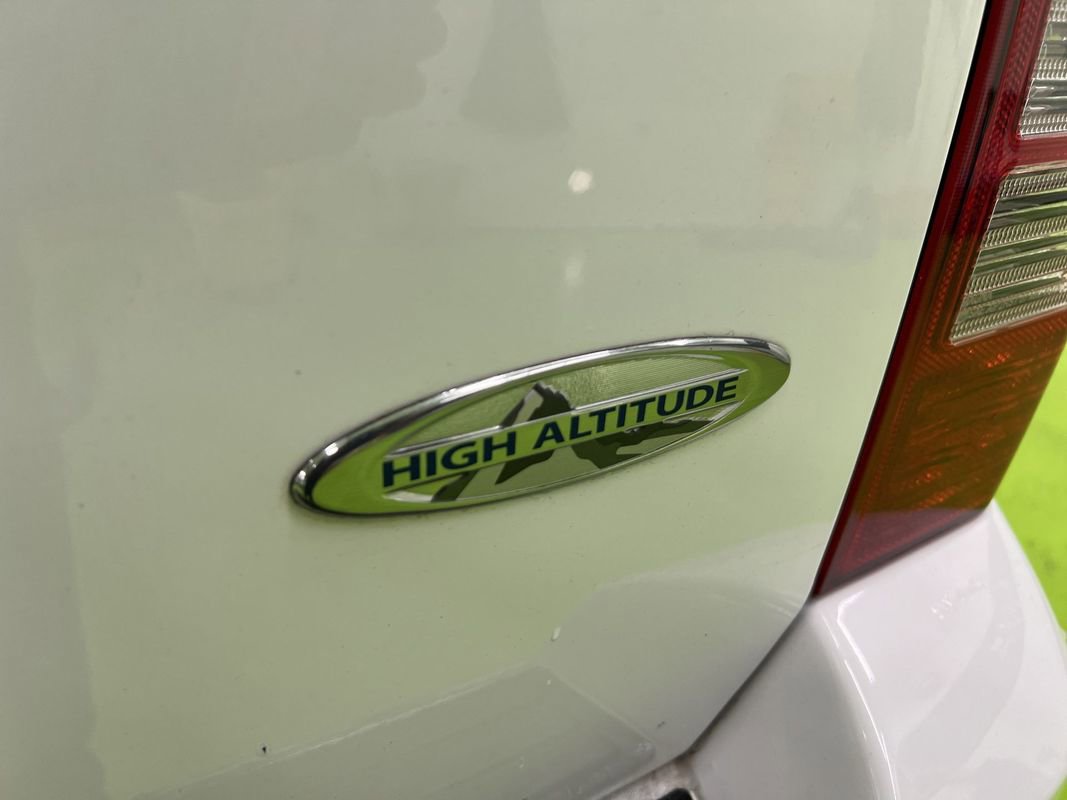Used 2017 Jeep Patriot High Altitude image 13